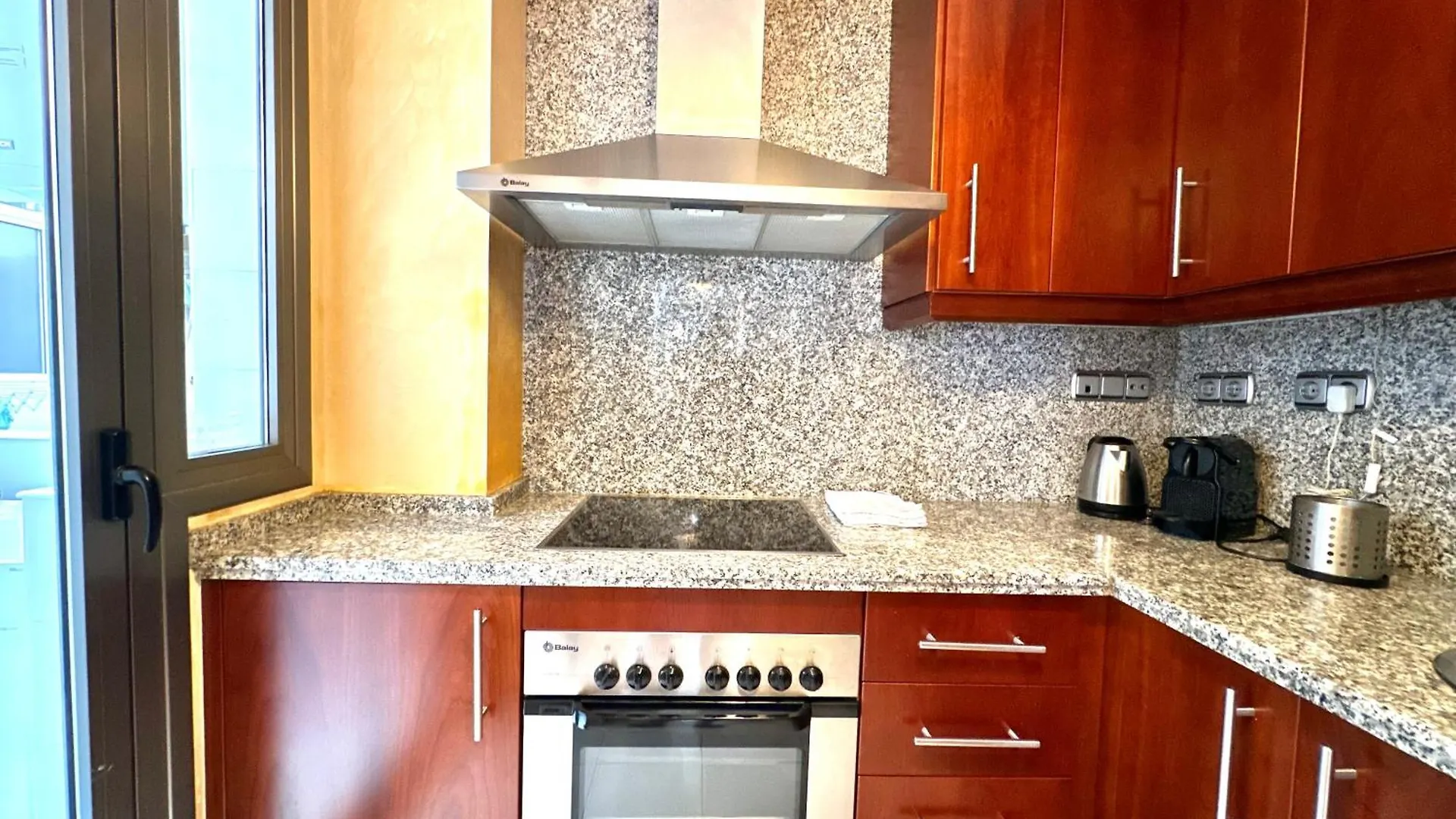 Apartment Tor- Apartamento 2 Hab - Piscina - Terraza - Wifi Torremolinos