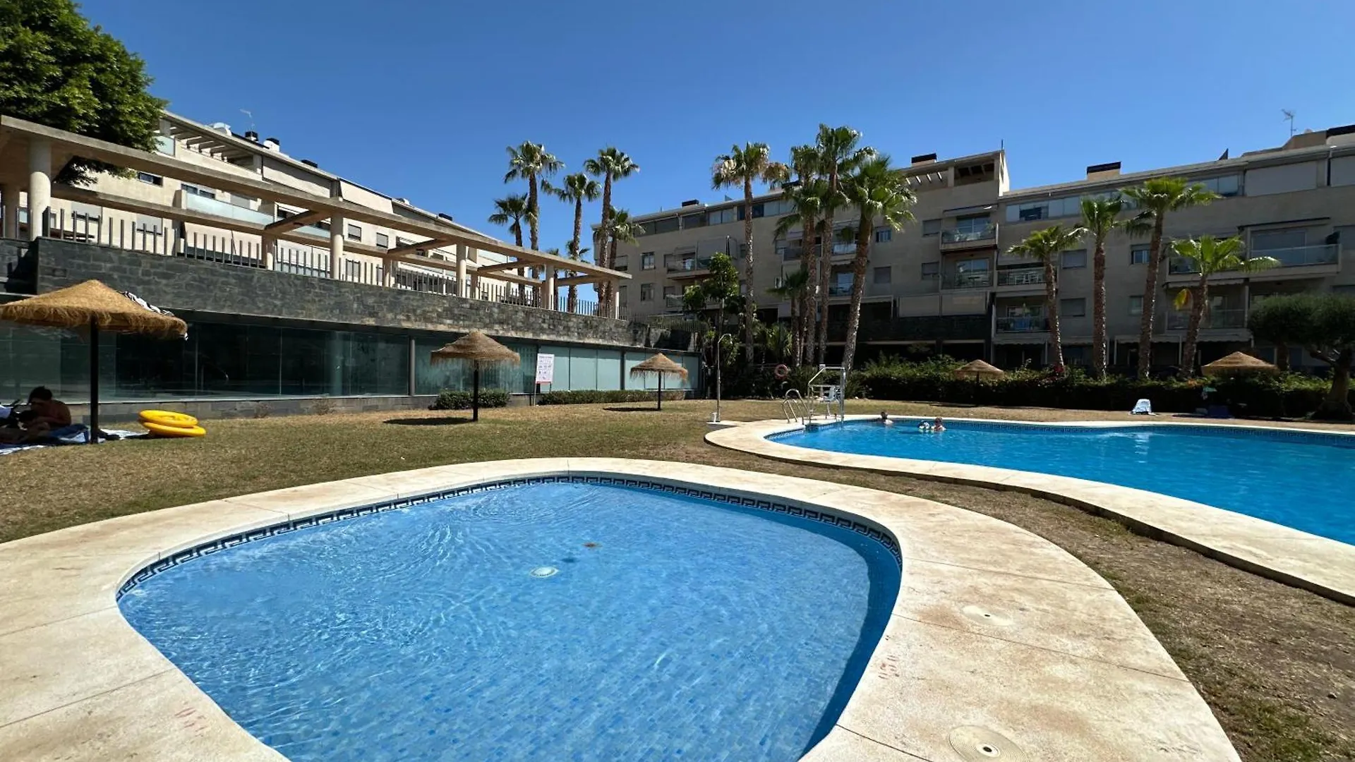 Apartment Tor- Apartamento 2 Hab - Piscina - Terraza - Wifi Torremolinos