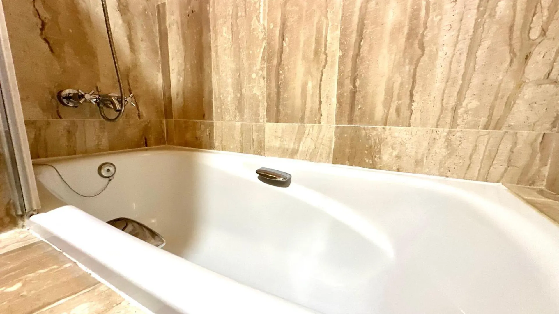 Tor- Apartamento 2 Hab - Piscina - Terraza - Wifi Torremolinos